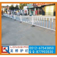 上海市政道路护栏 机非道路隔离栏中央道路护栏厂 镀锌焊接烤漆